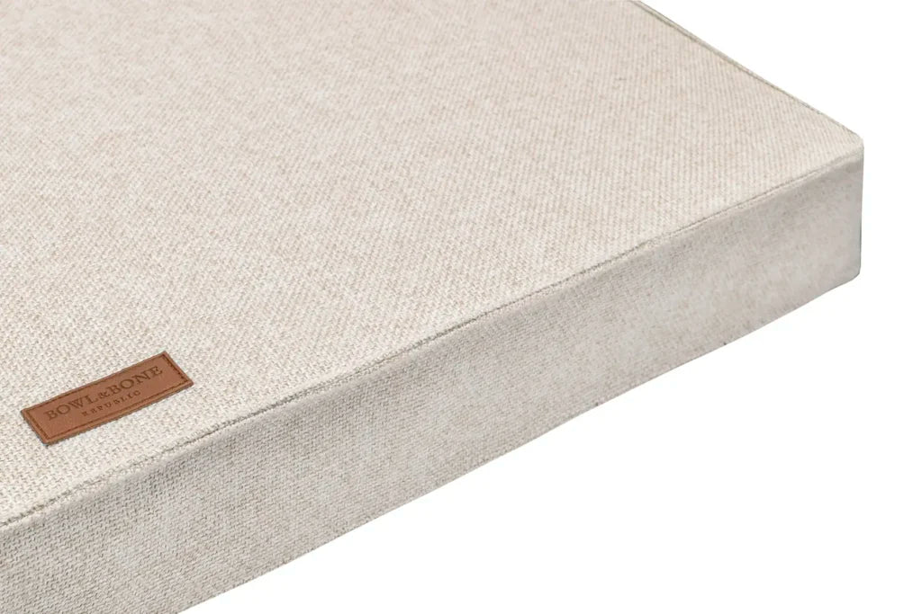 Matelas orthopédique pour teckel crème en mousse à mémoire de forme