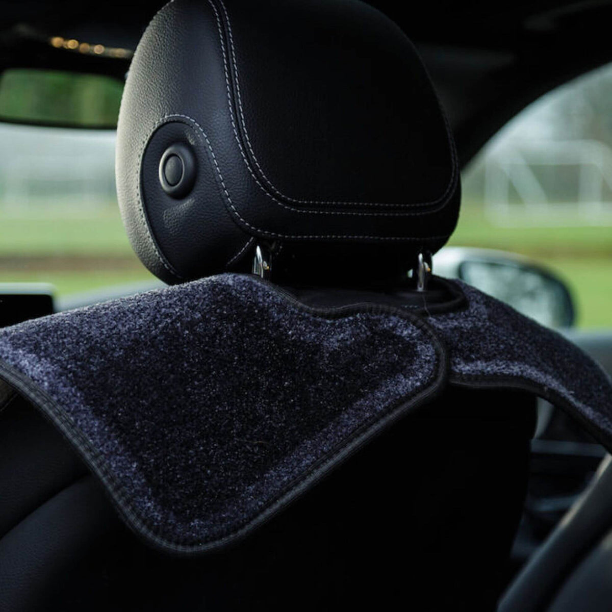 Hundesitzschutz für das Auto