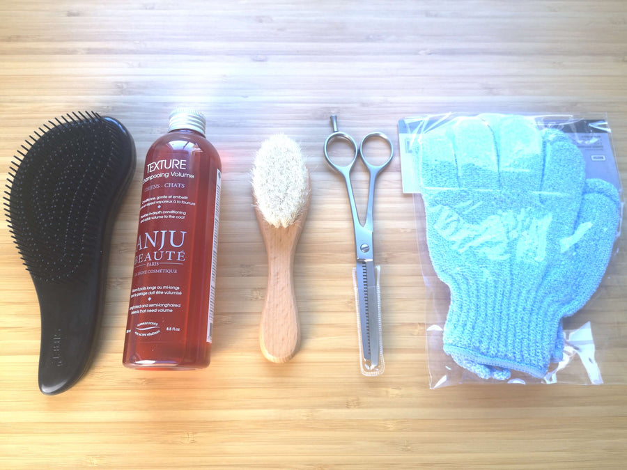 Produkte für die Pflege von langhaarigen Dackeln