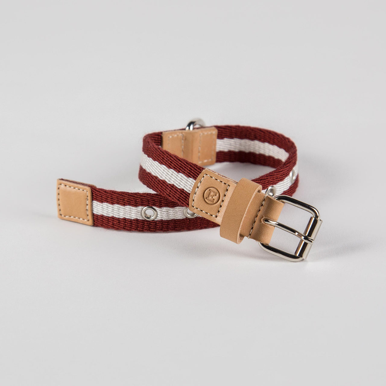 Hundehalsband aus Stoff und Leder